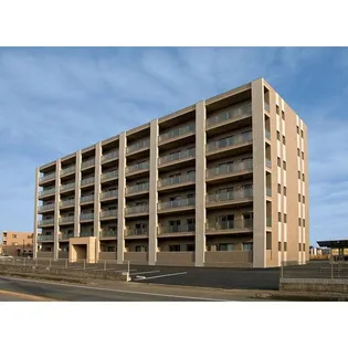 アドラールの画像