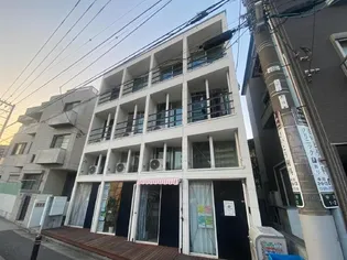 ハウス カメアリの画像