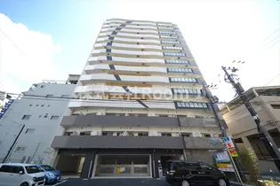 セレニテ本町東リアン【3階】の外観