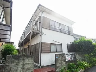 吉岡ハイツの外観