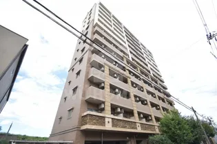 エステムコート梅田・天神橋リバーフロント【3階】の外観