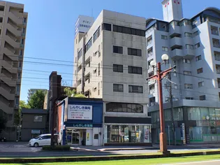 オリオン自動車ビルの画像