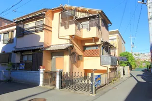 大阪府枚方市伊加賀寿町【一戸建】の外観