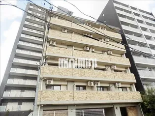 メゾンエルブロックの画像