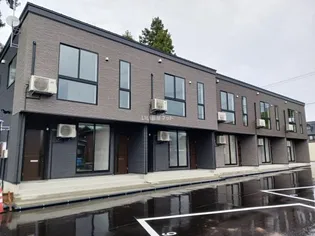 新潟県小千谷市大字三仏生【アパート】の外観