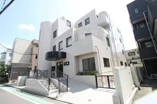 プレジャ世田谷【3階】の外観