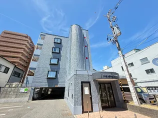 ハイブリッジ本町【4階】の外観