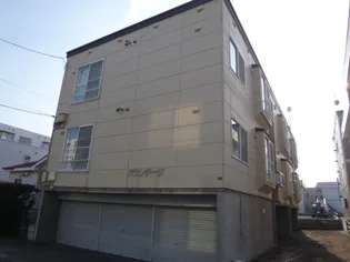 グランデージ【1階】の外観