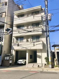 ラ・ペジーブル【2階】の外観