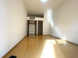 パール宮町【1階】の居間