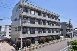 アーバンヒルズ【1階】の外観