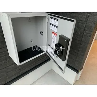 プレミアムガレージ陽東の内装