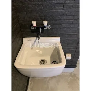 プレミアムガレージ陽東のその他画像