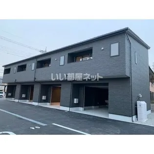 プレミアムガレージ陽東の外観