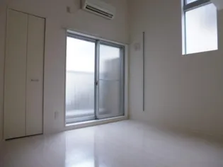 シャンテ東照宮【1階】の外観