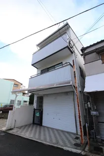 まるはちマンション【2階】の外観