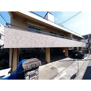 レジ東郷【2階】の外観