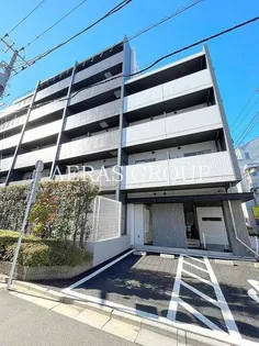 レジディア上落合【3階】の外観