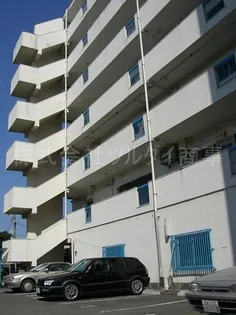 神奈川県横浜市鶴見区鶴見中央3【マンション】の外観