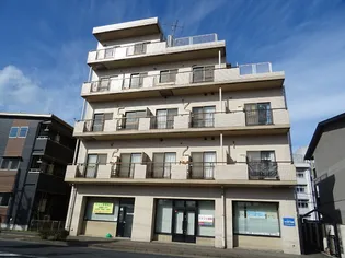 ジョイロードハマウラ【3階】の外観