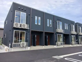 新潟県柏崎市半田3【アパート】の外観