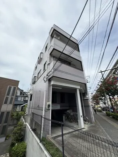 東京都日野市三沢4【マンション】の外観