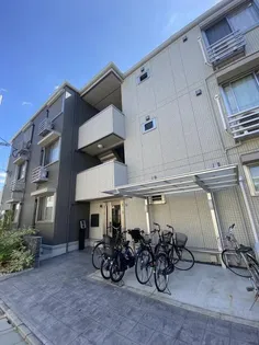 大阪府門真市下島町【アパート】の外観