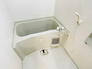 サンヒーローマンション亀川2【3階】の風呂