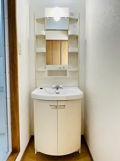 サンヒーローマンション亀川2【3階】の内装