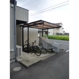 オリーヴァ・コロール【1階】の地図