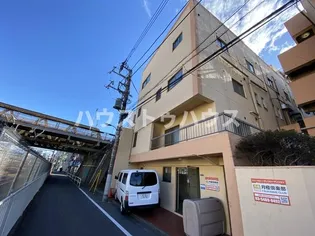 ウエストインパート13の画像