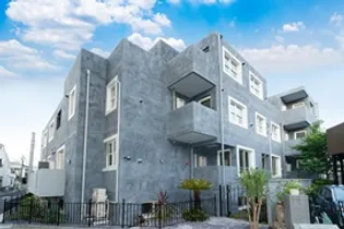 グエル サカエ赤堤の画像