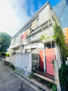 東京都港区麻布狸穴町【アパート】の外観