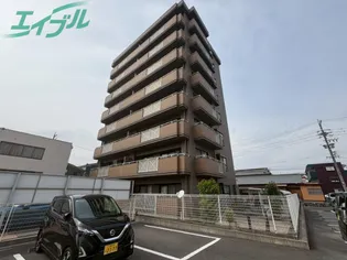 クレストコートの画像