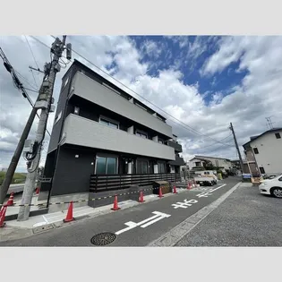 ガーデンプレイス吉川【2階】の外観