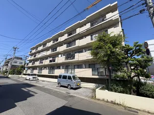 ファミール・メゾン【4階】の外観