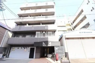 IZUMIIII【5階】の外観