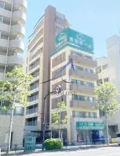 シェーンブルン【6階】の外観