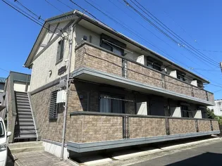 クレスト【1階】の外観