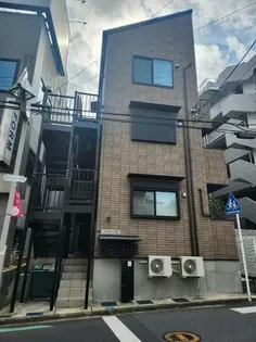 神奈川県横浜市磯子区杉田3【アパート】の外観