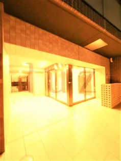 神奈川県横浜市神奈川区西神奈川1【マンション】の外観