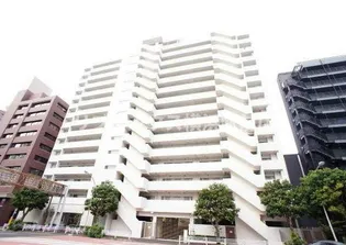 パークフラッツ横濱公園【5階】の外観