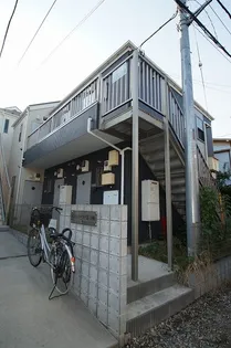 神奈川県横浜市西区西戸部町2【アパート】の外観