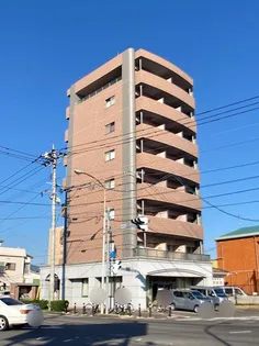 長崎県諫早市栄田町【マンション】の外観