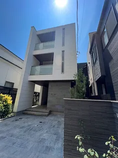 The Sky【1階】の外観