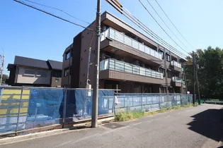 セリシール【3階】の外観