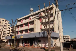 芦山ビル【4階】の外観