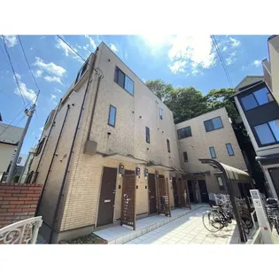 東京都文京区千駄木1【アパート】の外観