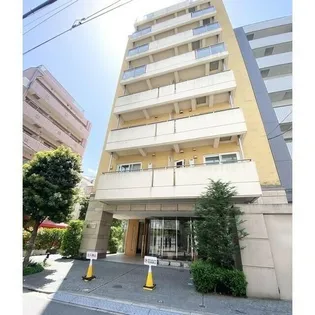 ブライトンコート三田【4階】の外観