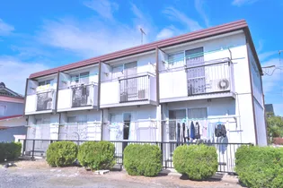 福島県郡山市安積町日出山字一本松【アパート】の外観